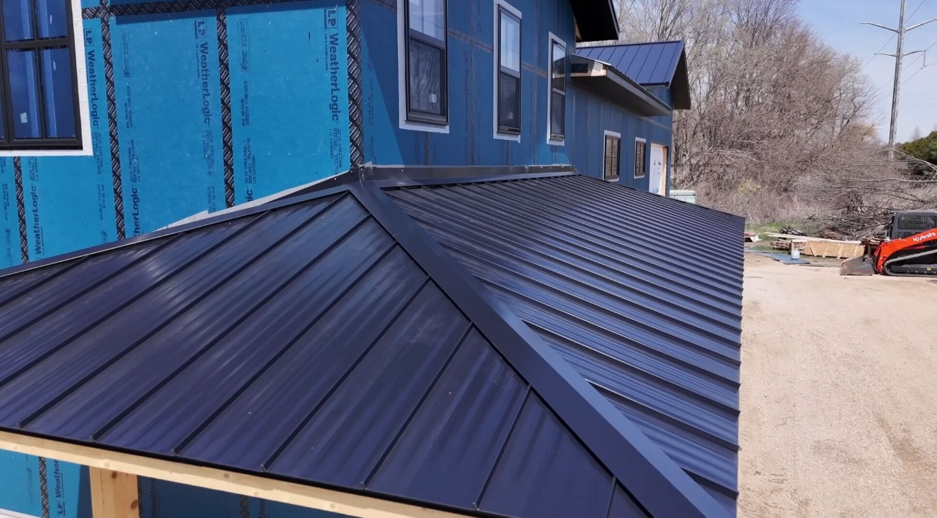 Transparent roofing pricing in Porterville, CA