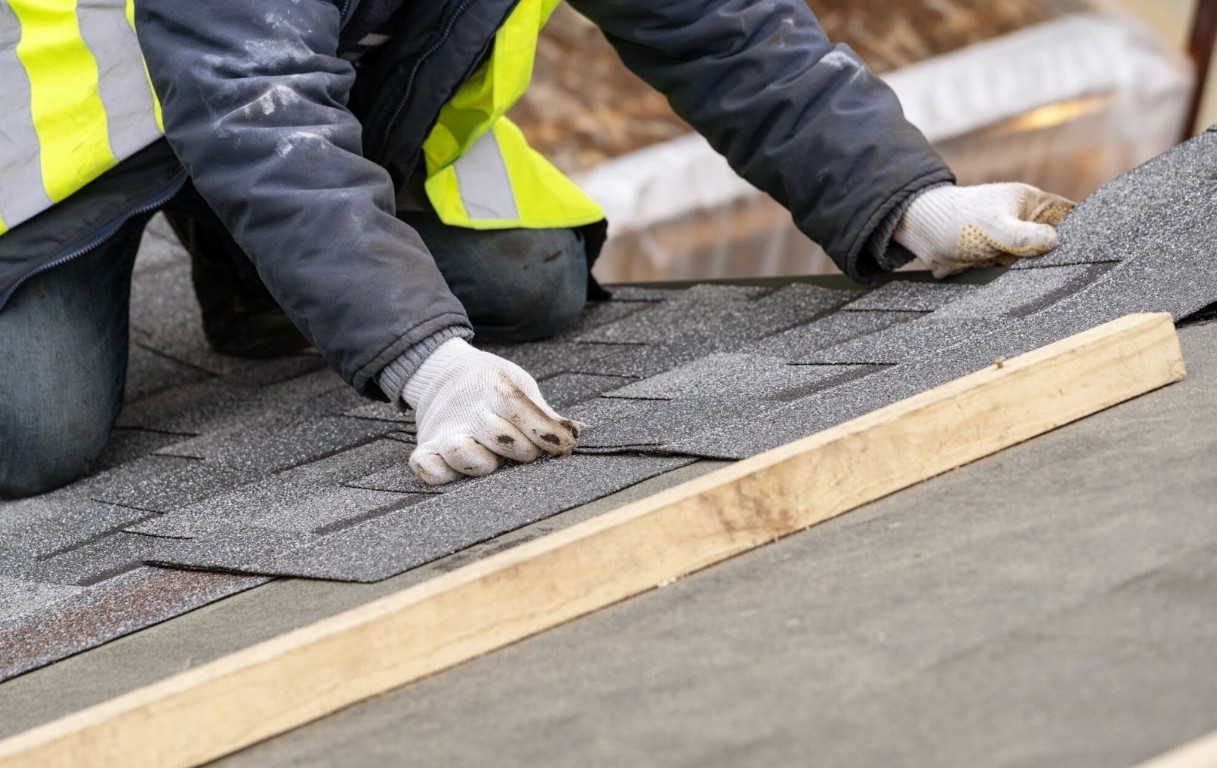 Professional roof repair in Porterville, CA